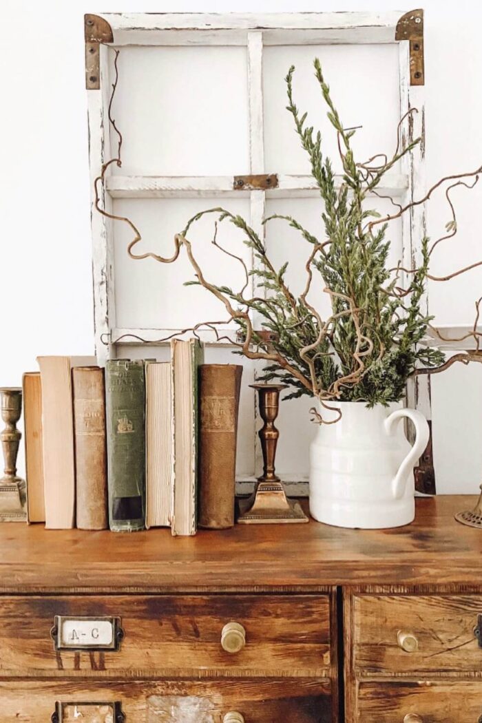 vintage decor books ideas with brown items