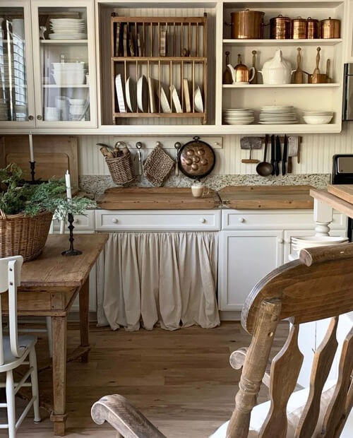 Kitchen Decor and Organization Ideas with vintage charm