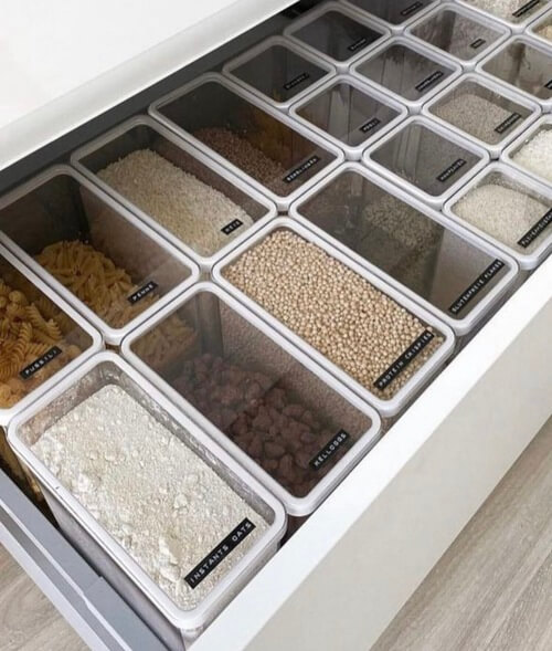 Kitchen Decor and Organization Ideas using containers in the drawer
