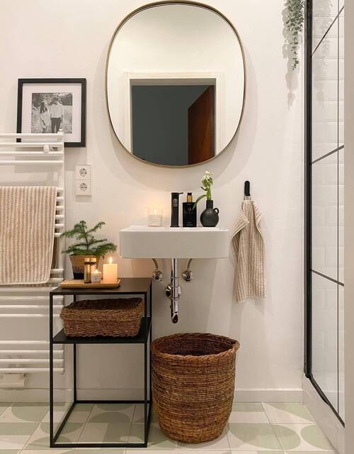 small bathroom decor ideas on a budget with brown and black