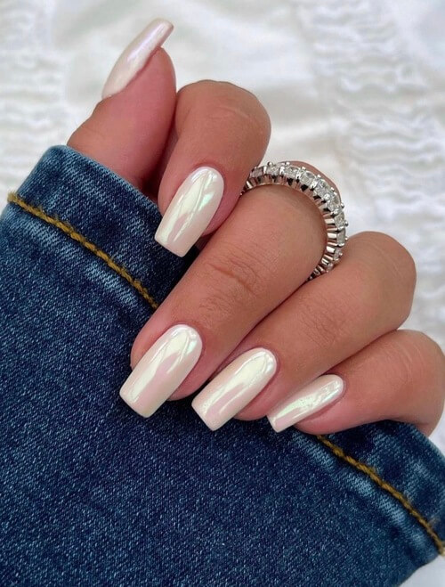 Pearlescent white summer nail art